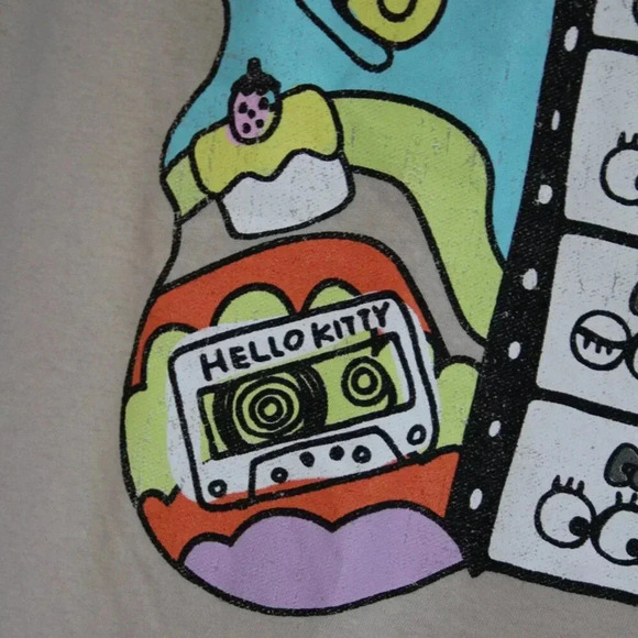 Hello Kitty T-Shirt Men's Size Medium Sanrio NWT - Picture 4 of 9
